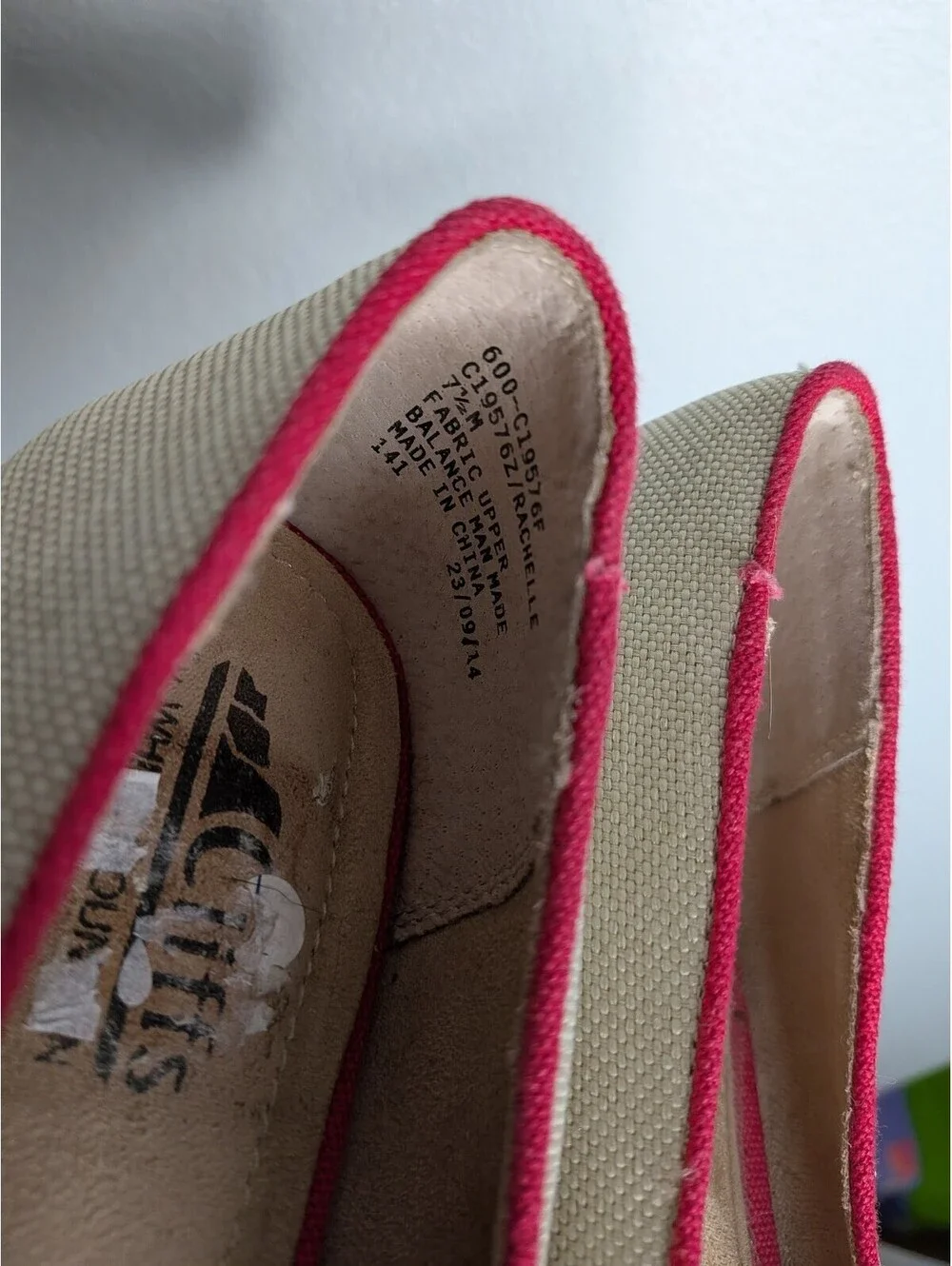 Cliffs by White Mountain Rachel Cat Sunglasses Flats Beige Pink Size 7.5